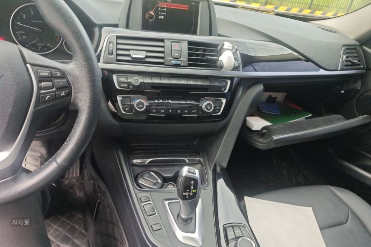 BMW 3 Series 2017 car image #15