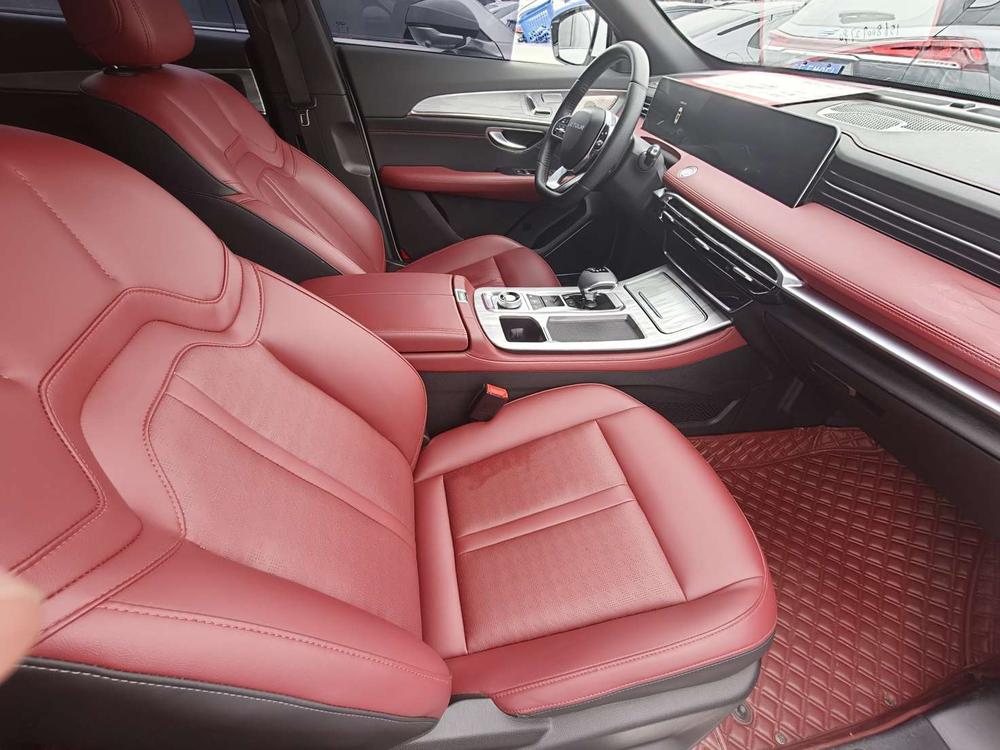 Jetour X70 PLUS 2023 car image #9