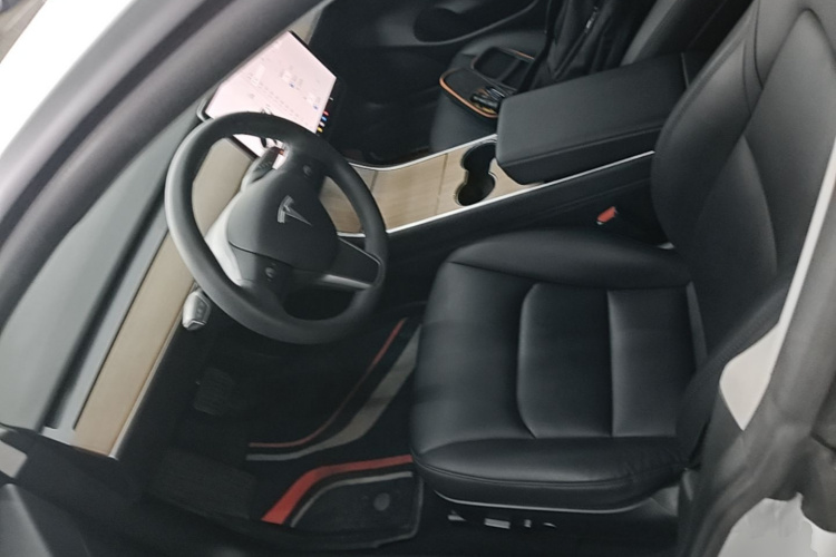 Tesla Model 3 2020 #19 Tesla Model 3 2020 car image #19