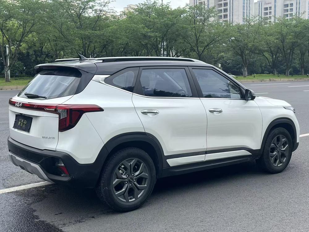 Kia Seltos 2023 image de voiture #7