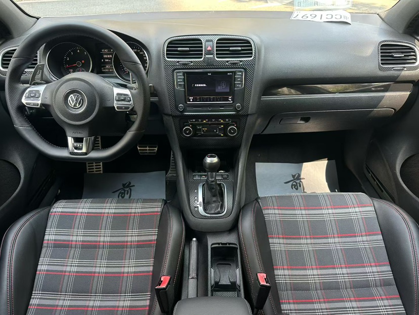 Volkswagen GolfGTI 2013 imagen de coche #4