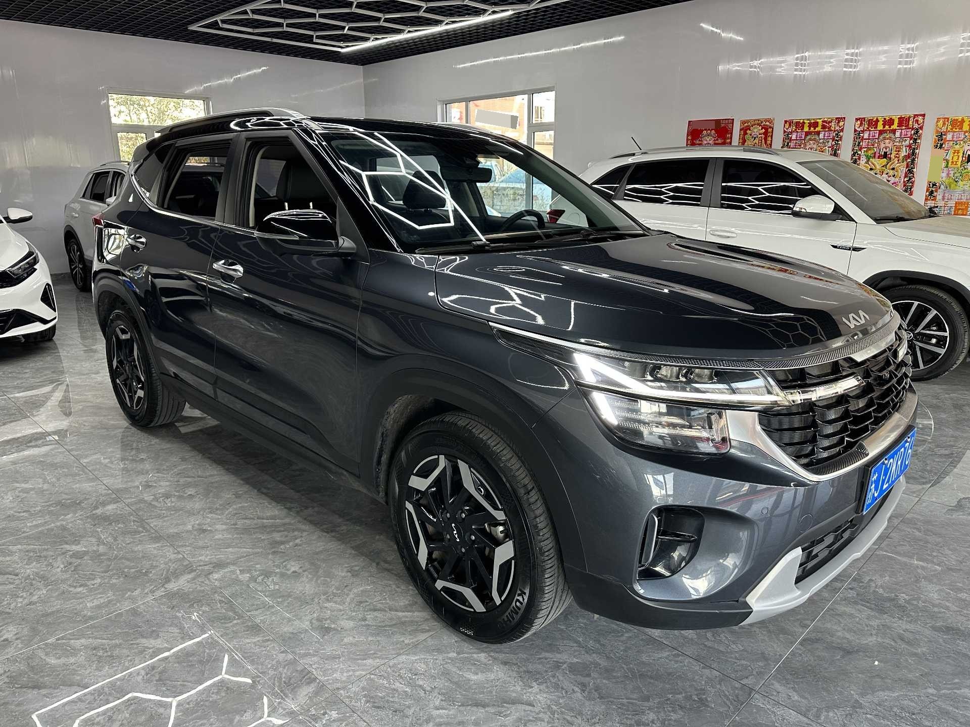 Kia Seltos 2023 #3 Kia Seltos 2023 изображение автомобиля #3