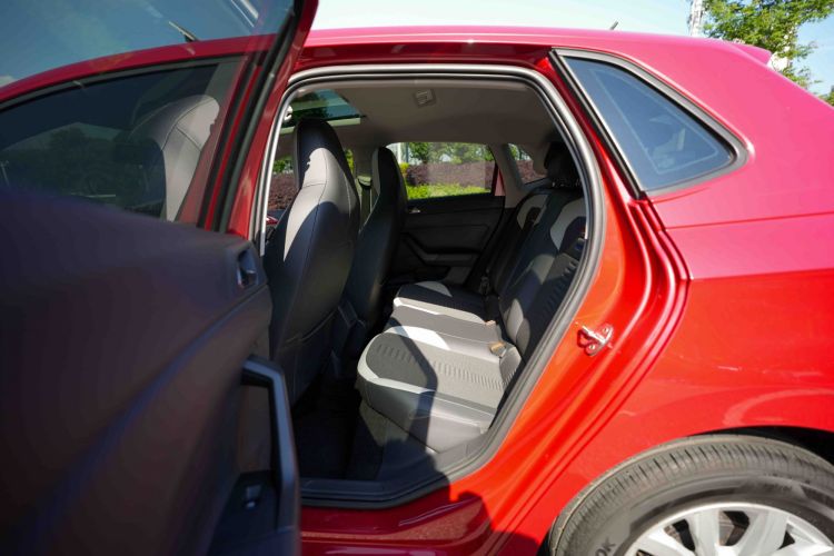 Volkswagen Polo 2020 car image #13