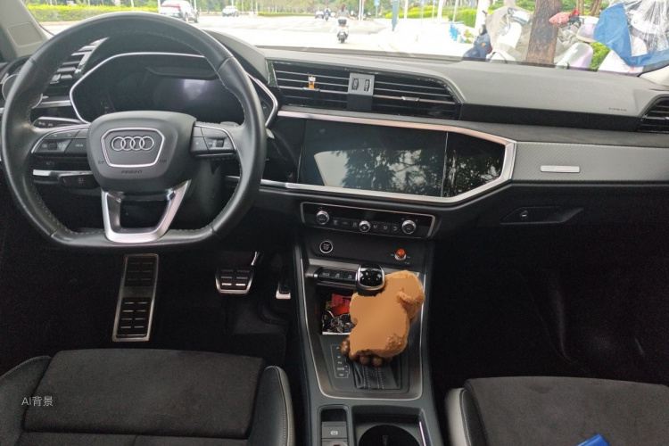 Audi Q3 2022 #11 Audi Q3 2022 car image #11