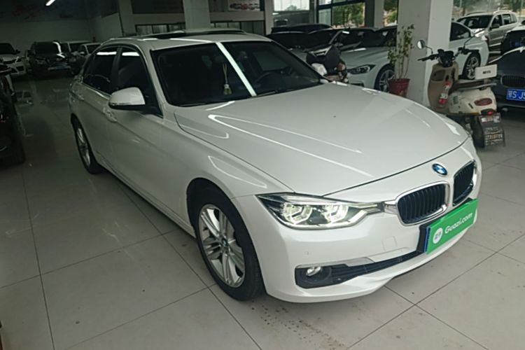BMW 3 Series 2017 #4 BMW 3 Series 2017 car image #4