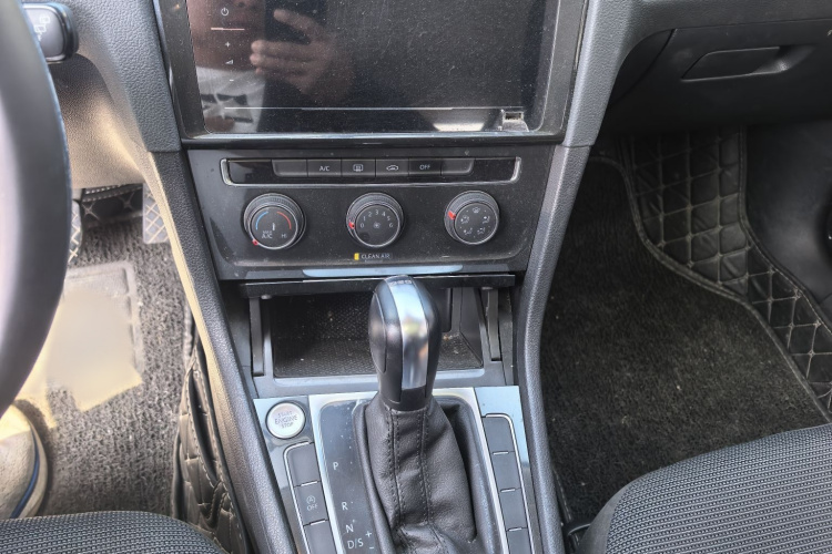 Volkswagen Golf 2020 imagen de coche #15