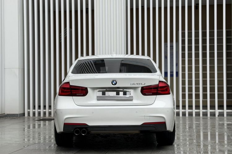 BMW 3 Series 2019 #6 BMW 3 Series 2019 car image #6