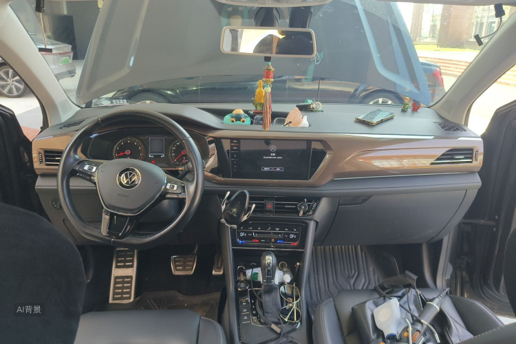 Volkswagen Tharu 2021 car image #11