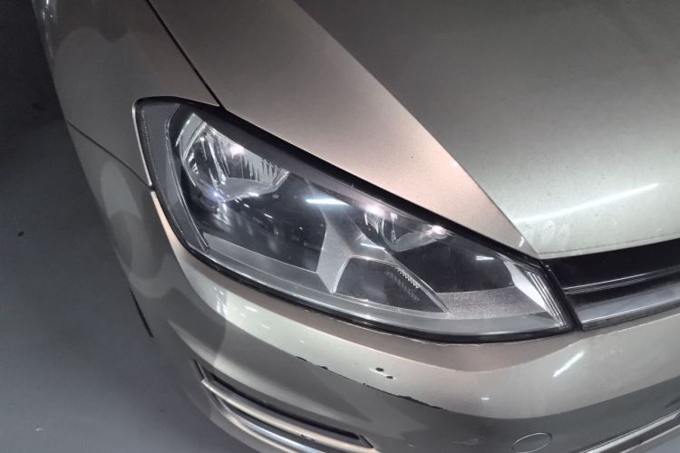 Volkswagen Golf 2014 car image #8