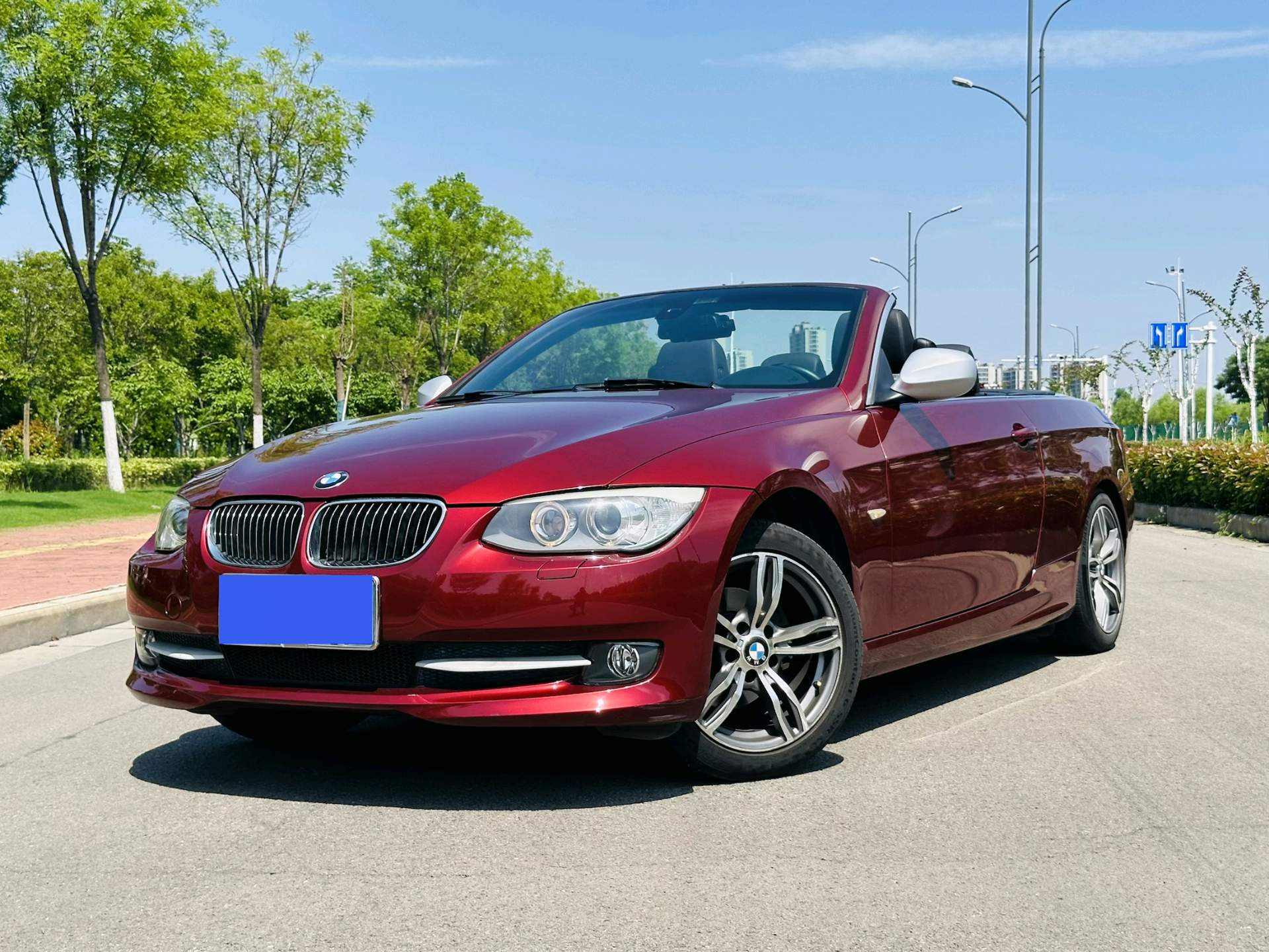 BMW 3 Series (Imported) 2012 BMW 3 Series (Imported) 2012 car image