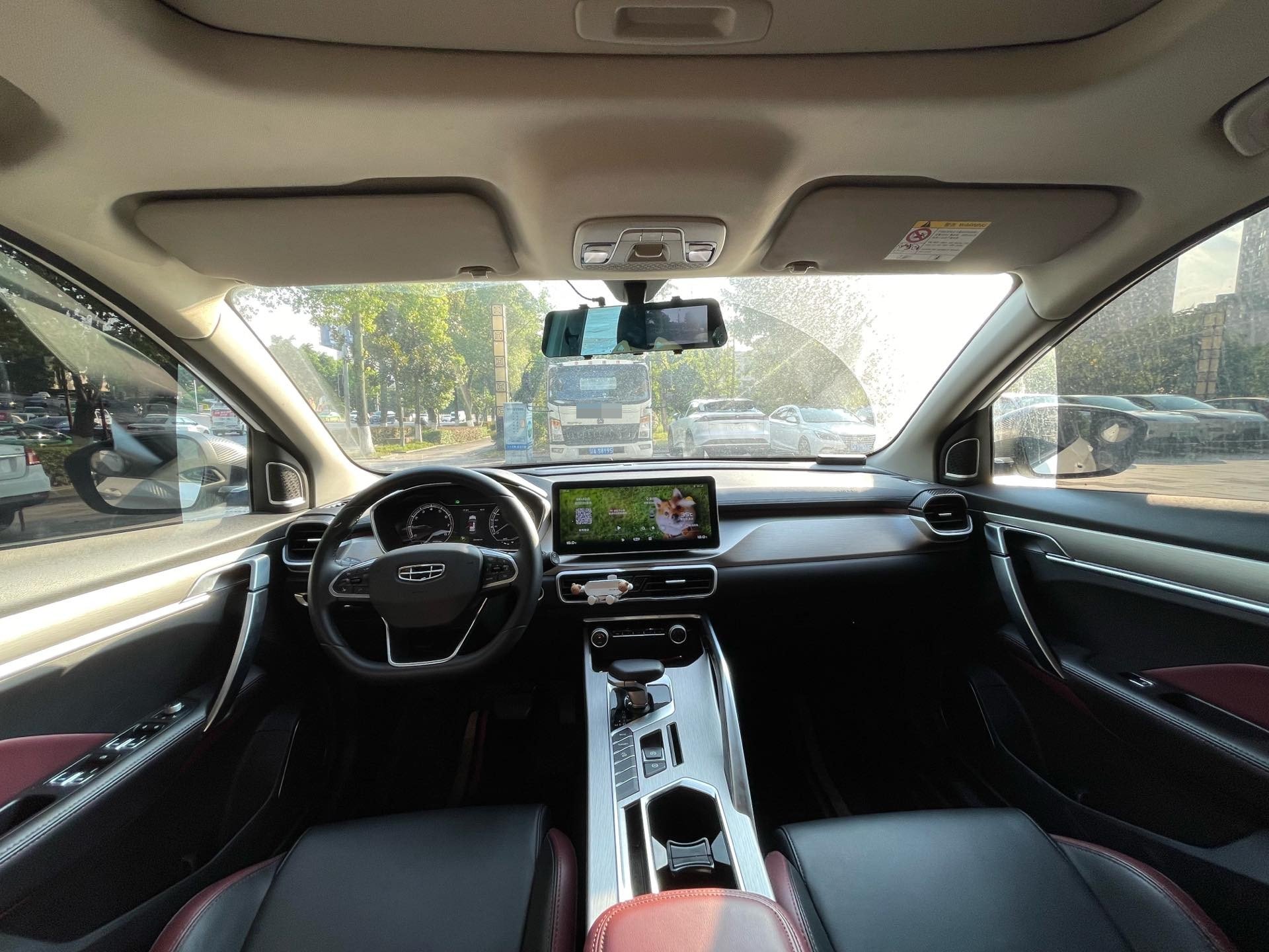 GEELY Coolray 2022 car image #5