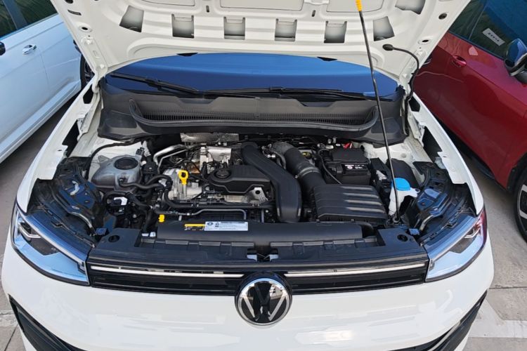 Volkswagen Tharu 2025 car image #20
