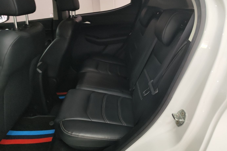BYD Yuan New Energy 2020 car image #17