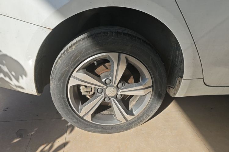GEELY Emgrand L HiP 2023 car image #10