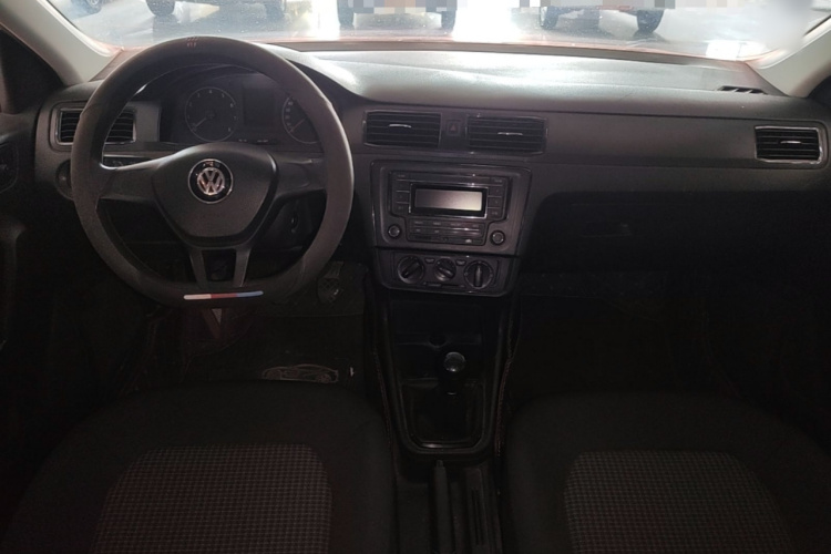 Volkswagen Santana 2019 صورة سيارة #10