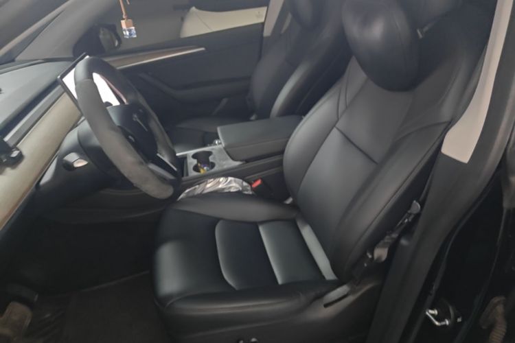 Tesla Model Y 2021 #15 Tesla Model Y 2021 car image #15