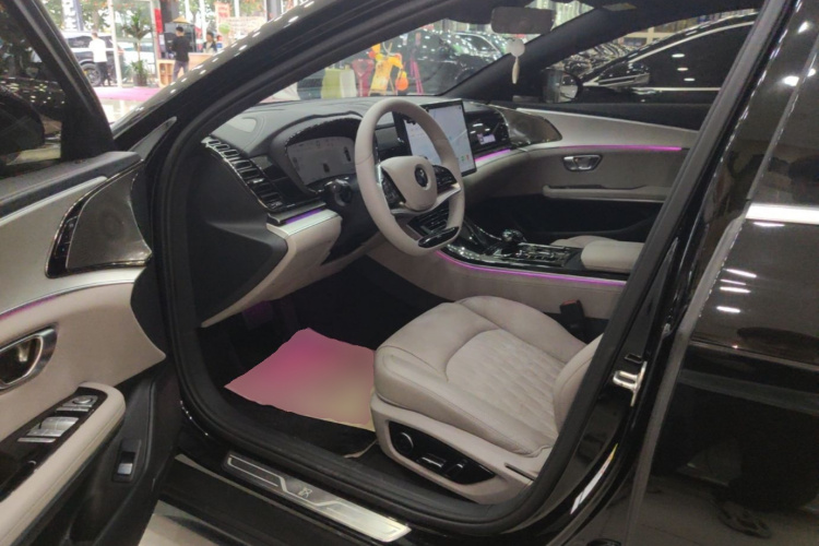 BYD Han 2024 #16 BYD Han 2024 immagine di auto #16