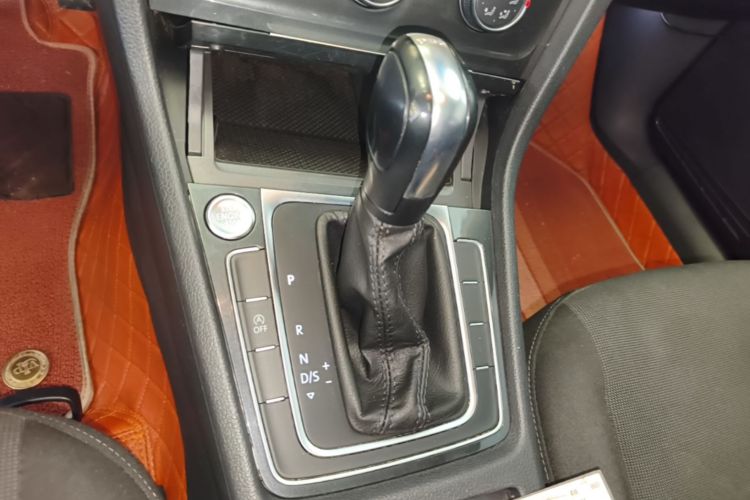 Volkswagen Golf 2020 #18 Volkswagen Golf 2020 immagine di auto #18