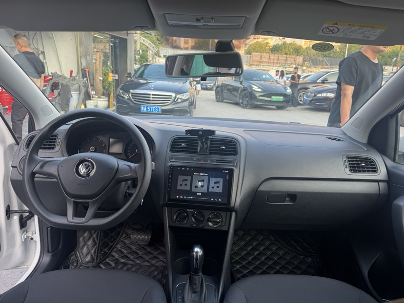 Volkswagen Polo 2019 immagine di auto #9
