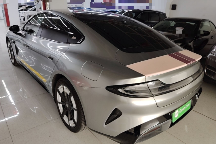 MI SU7 2025 car image #5