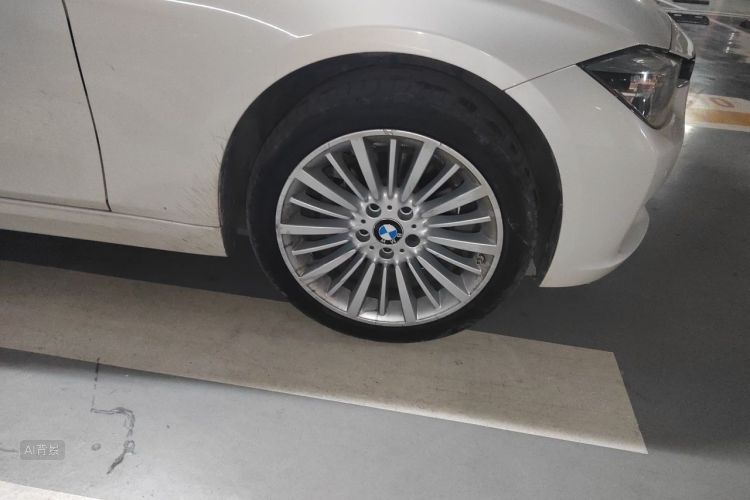 BMW 3 Series 2018 #9 BMW 3 Series 2018 car image #9