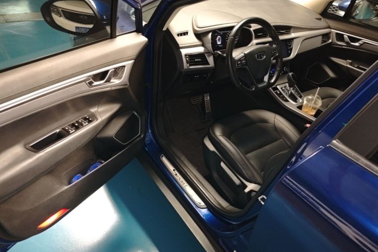 GEELY Emgrand GS 2018 #18 GEELY Emgrand GS 2018 immagine di auto #18