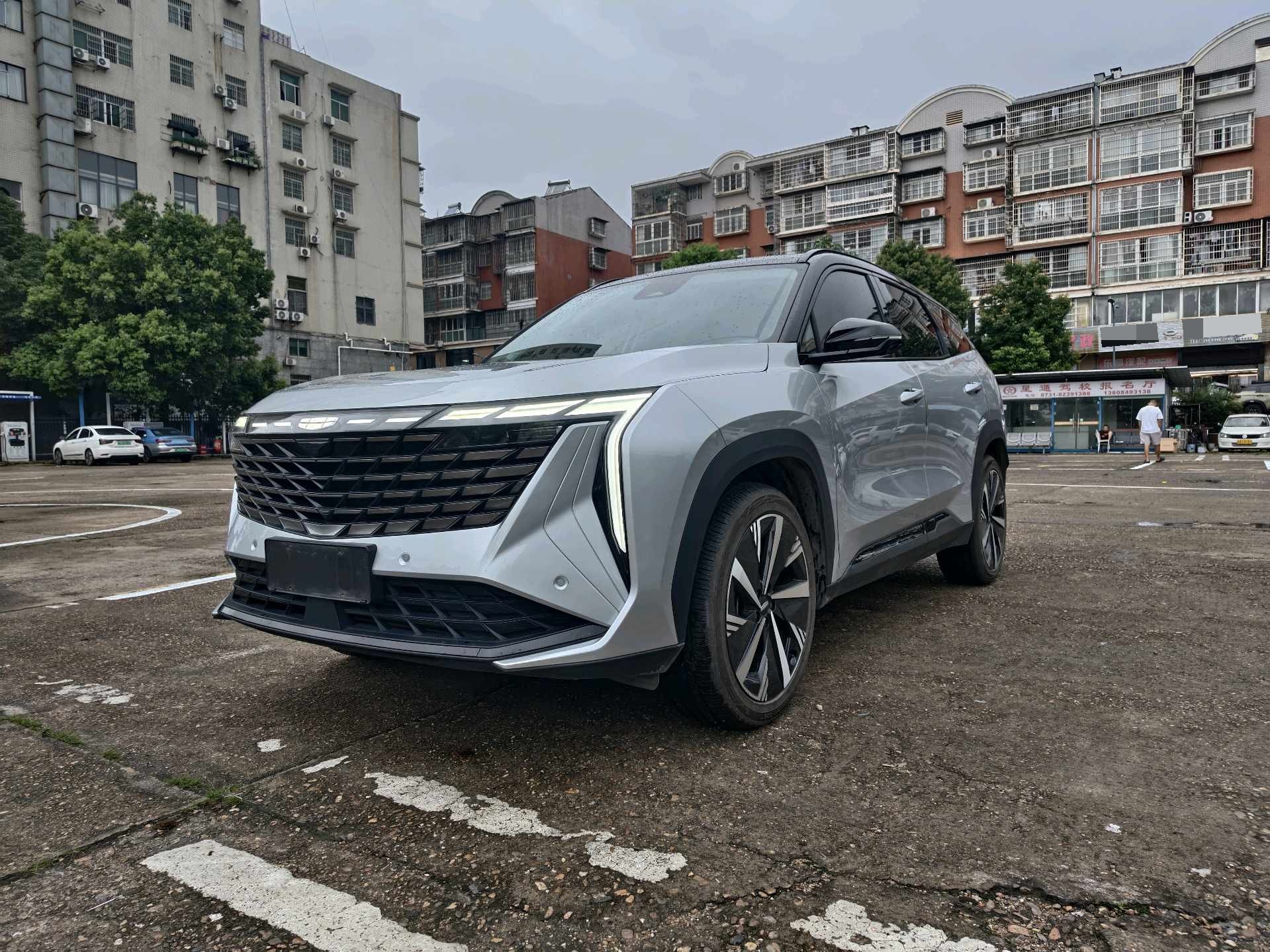 GEELY Boyue L 2023 car image 