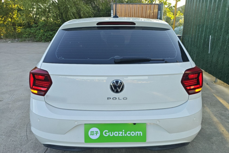 Volkswagen Polo 2021 car image #6