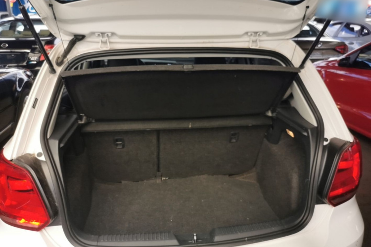 Volkswagen Polo 2018 #19 Volkswagen Polo 2018 car image #19