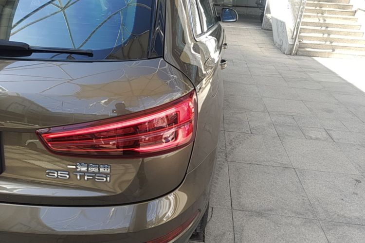 Audi Q3 2017 #8 Audi Q3 2017 car image #8