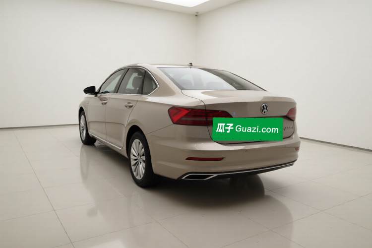 Volkswagen Lavida 2019 car image #5