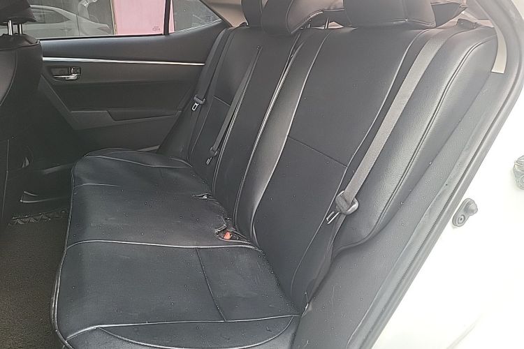 Toyota Corolla 2019 car image #10