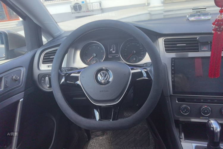 Volkswagen Golf 2016 car image #12