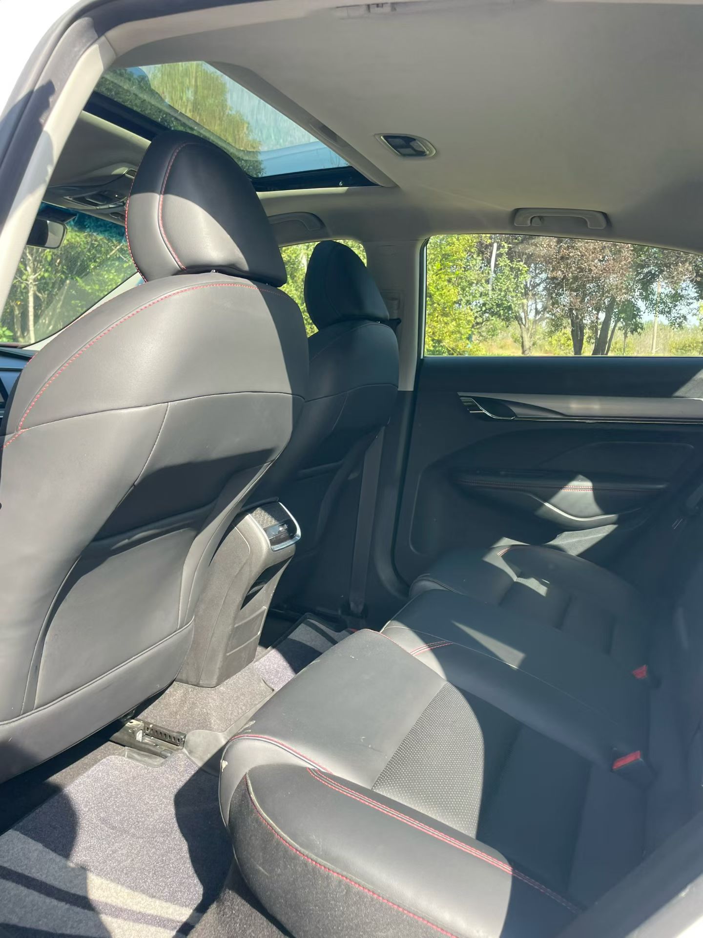 GEELY Binray 2019 car image #6