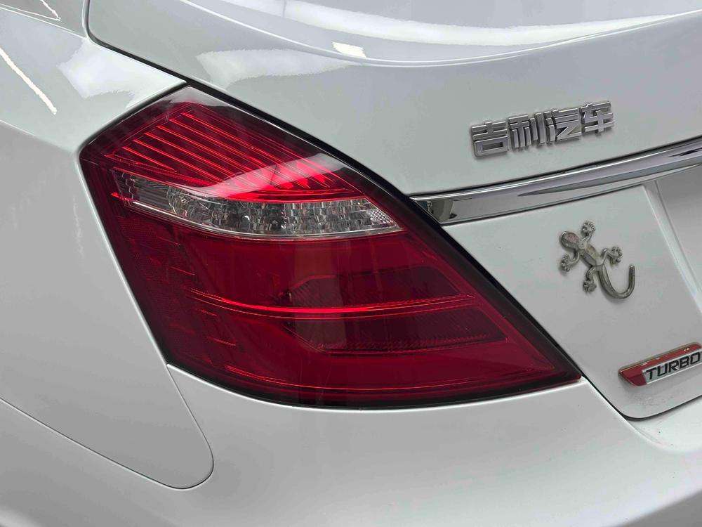 GEELY Emgrand 2017 #12 GEELY Emgrand 2017 car image #12