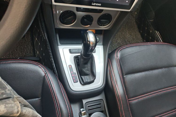 Volkswagen Lavida 2016 car image #16