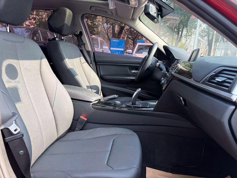 BMW 3 Series 2017 #18 BMW 3 Series 2017 car image #18