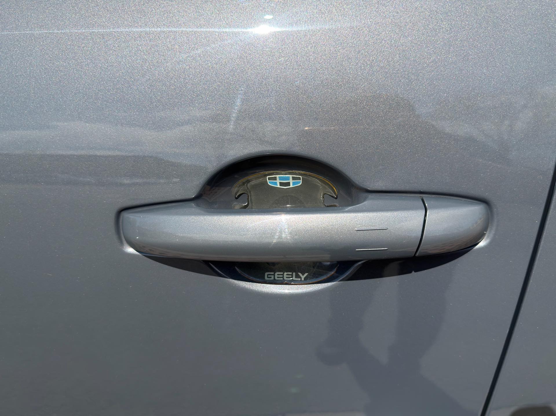 GEELY Vision X6 2023 car image #8