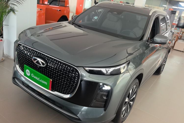 Chery Tiggo 8 Plus 2024 immagine di auto #2