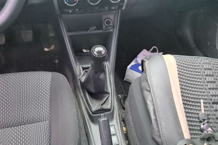 Toyota Vios 2018 car image #14