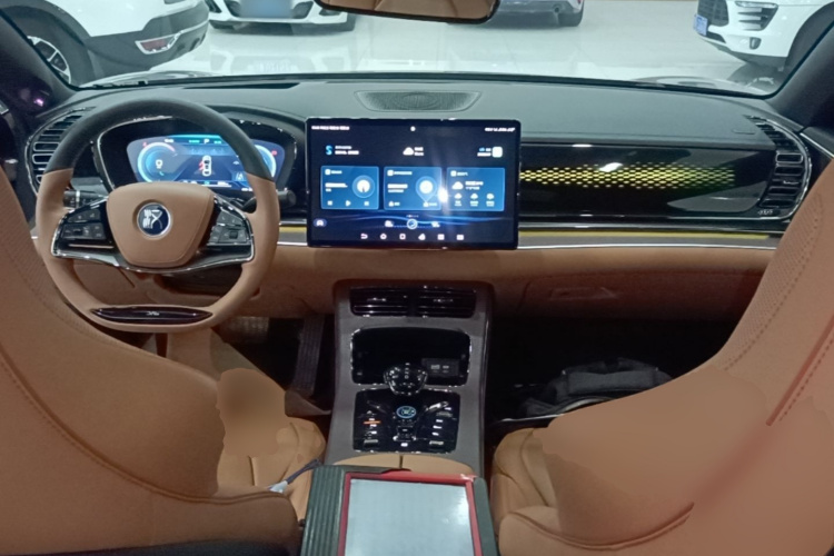 BYD Han 2022 car image #10