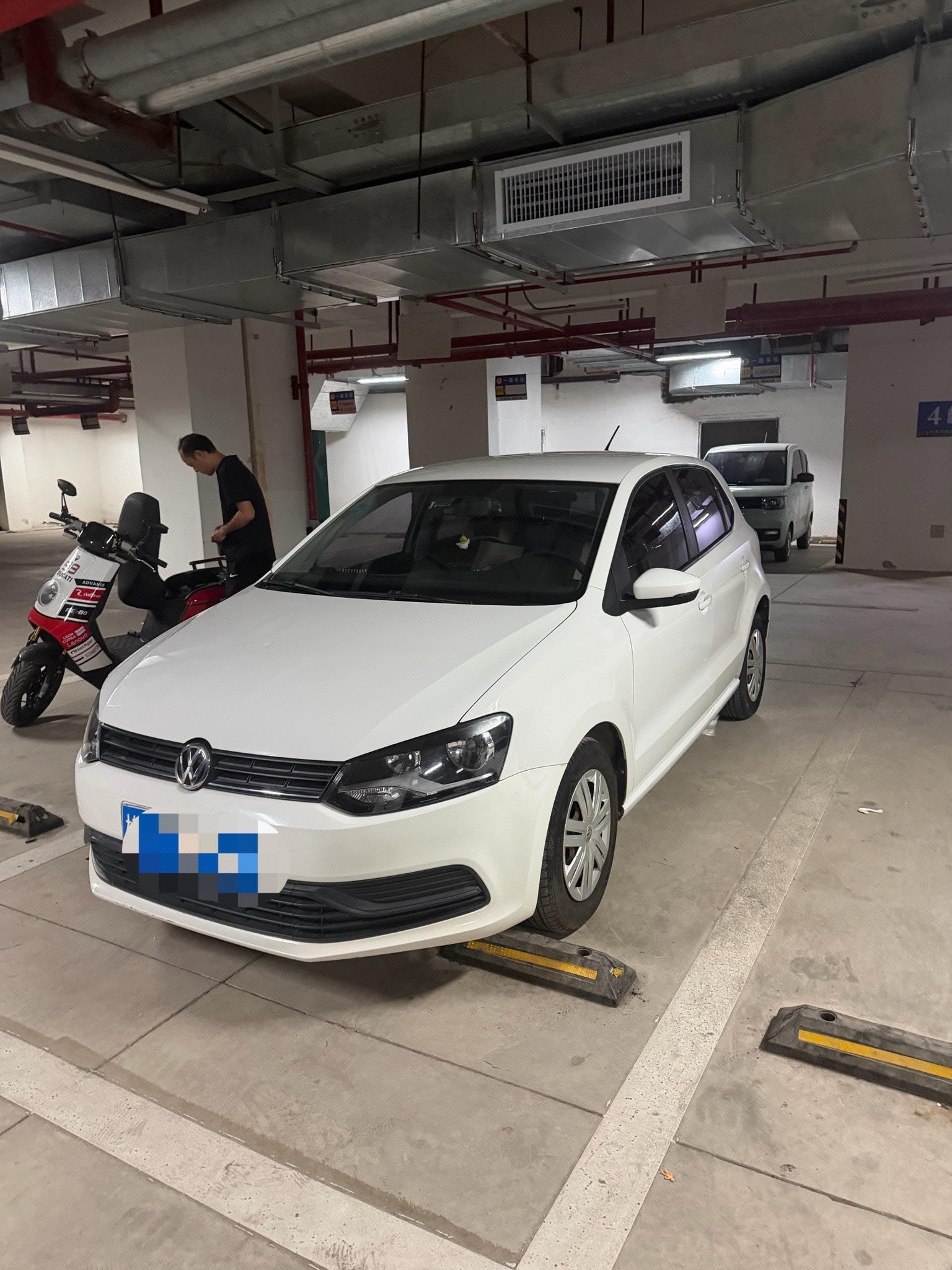 Volkswagen Polo 2018 car image 