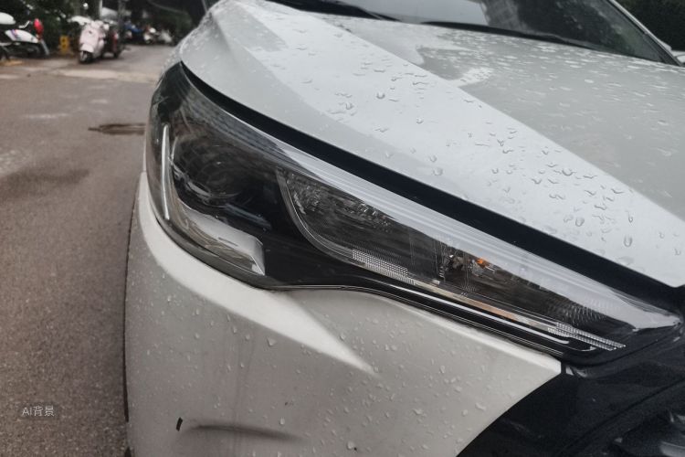 Toyota Corolla Cross 2023 immagine di auto #8