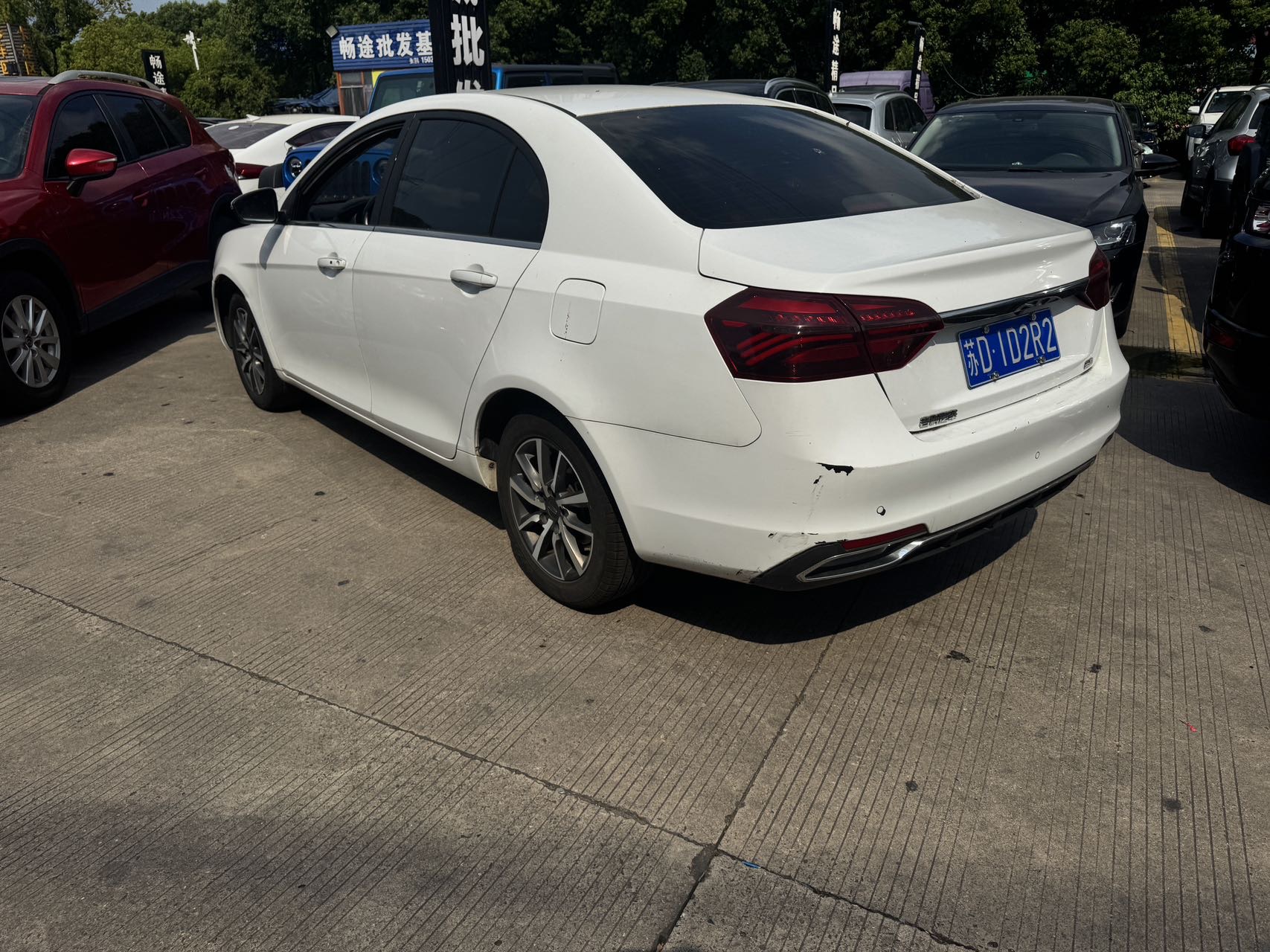 GEELY Emgrand 2020 #4 GEELY Emgrand 2020 car image #4