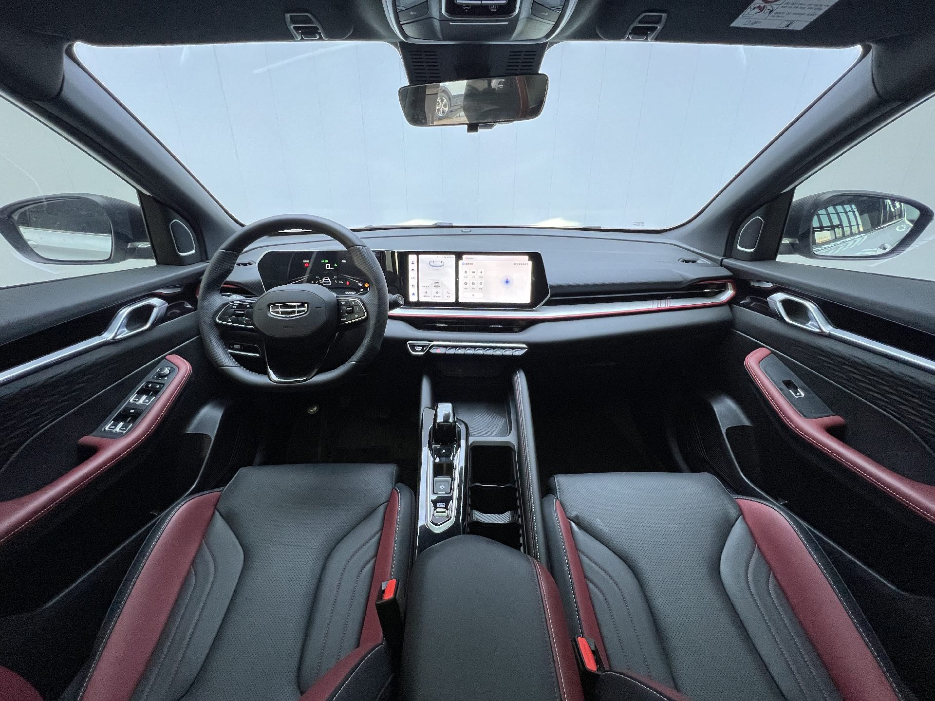 GEELY Coolray 2024 car image #5