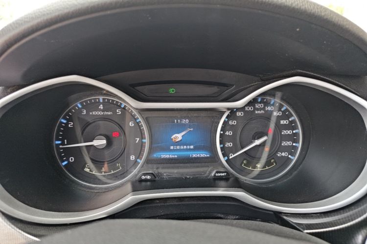 GEELY Emgrand 2017 #12 GEELY Emgrand 2017 car image #12