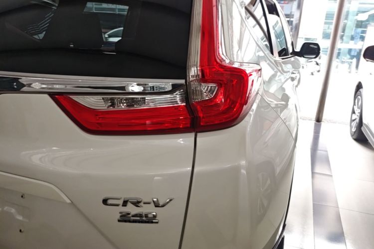 Honda CR-V 2018 car image #8