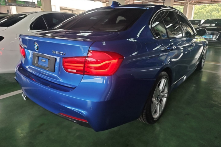 BMW 3 Series 2019 #7 BMW 3 Series 2019 car image #7