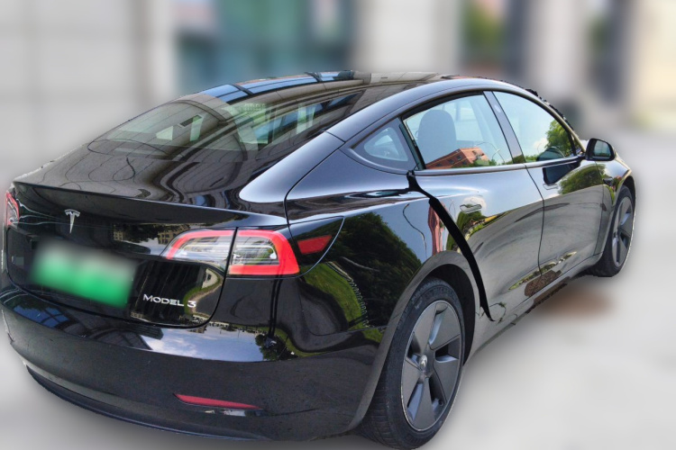 Tesla Model 3 2021 car image #5
