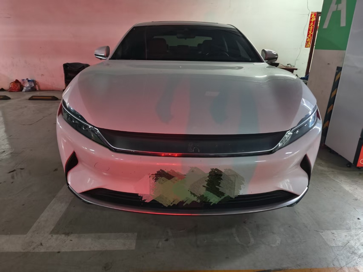 BYD Han 2021 car image #2